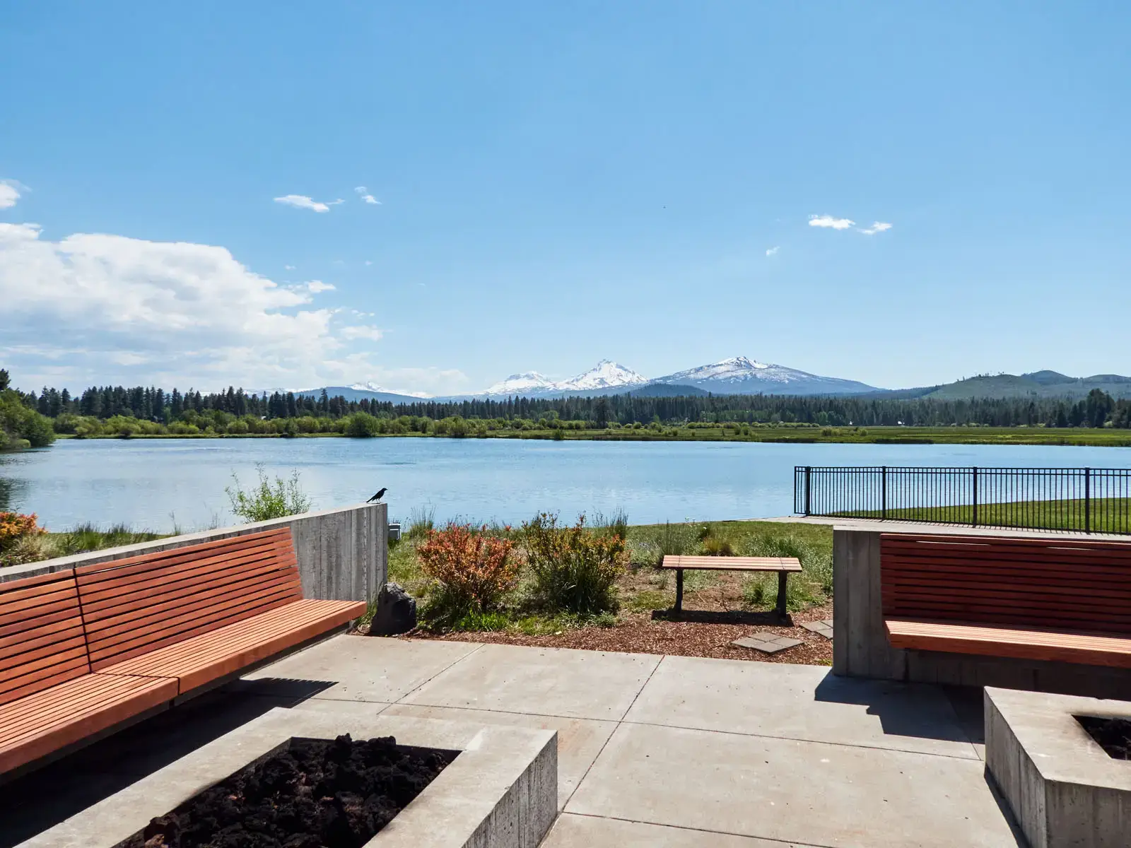 Where Black Butte Breaks Form